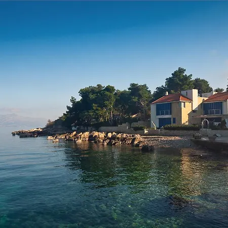 Villa Violet & Rosemary Supetar