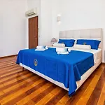 Villa Violet & Rosemary Supetar