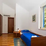 Villa Violet & Rosemary