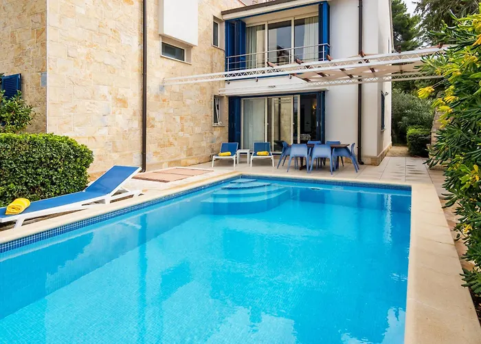 빌라 Violet & Rosemary 수페타르